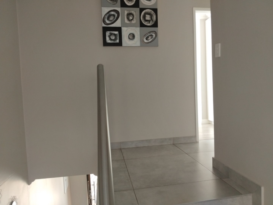 3 Bedroom Property for Sale in Edenvale Central Gauteng