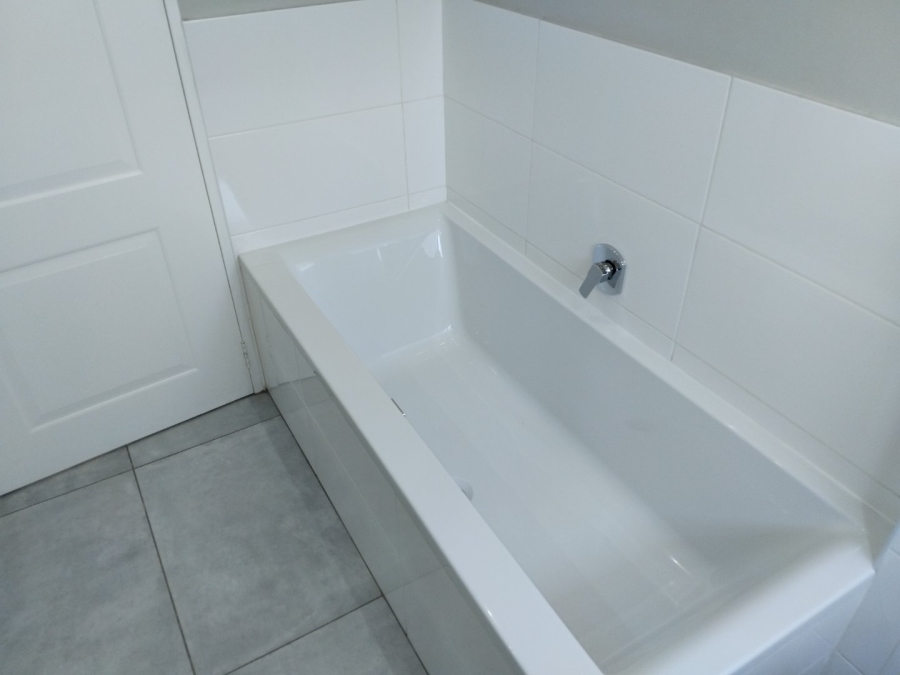 3 Bedroom Property for Sale in Edenvale Central Gauteng