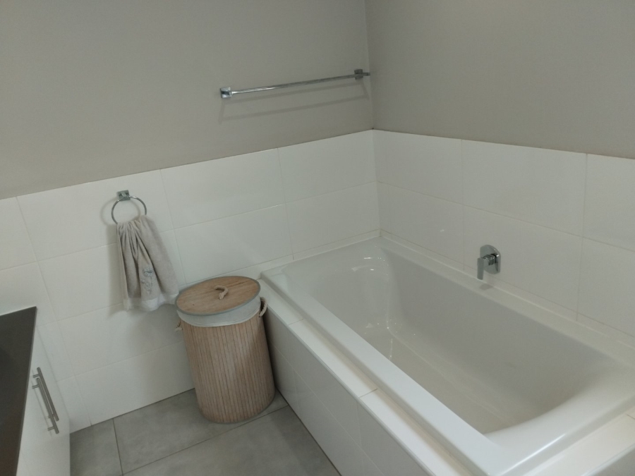 3 Bedroom Property for Sale in Edenvale Central Gauteng
