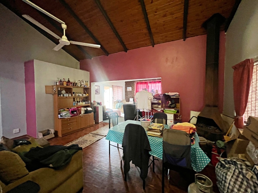 5 Bedroom Property for Sale in Valhalla Gauteng