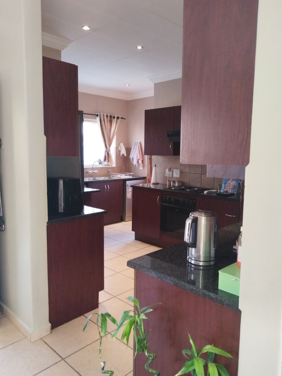 3 Bedroom Property for Sale in Equestria Gauteng