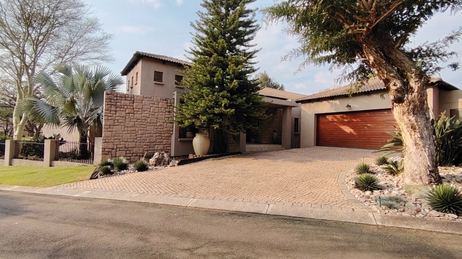 3 Bedroom Property for Sale in Eldoraigne Gauteng