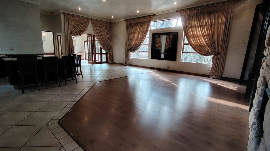 3 Bedroom Property for Sale in Eldoraigne Gauteng