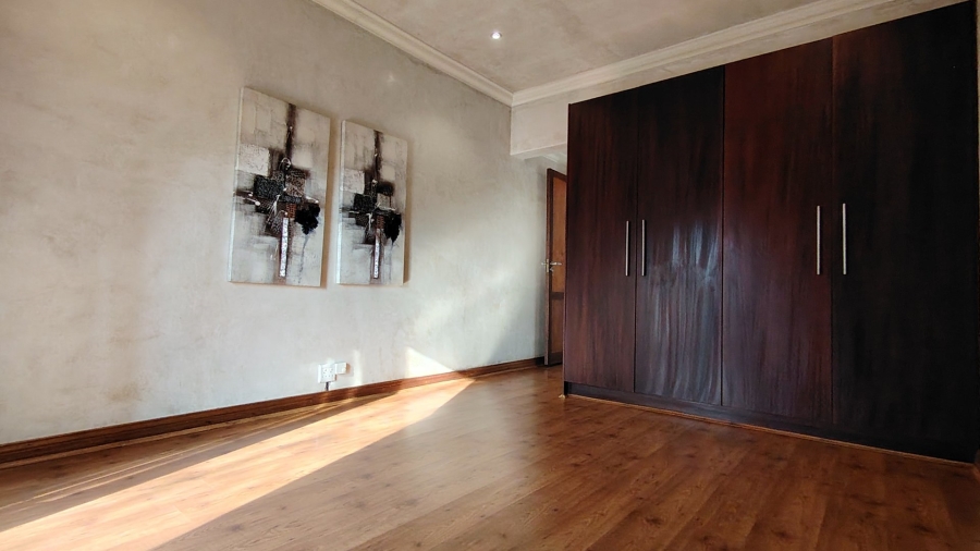 3 Bedroom Property for Sale in Eldoraigne Gauteng
