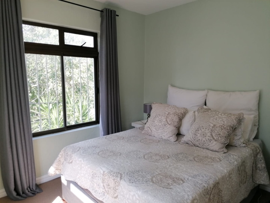  Bedroom Property for Sale in Linden Gauteng