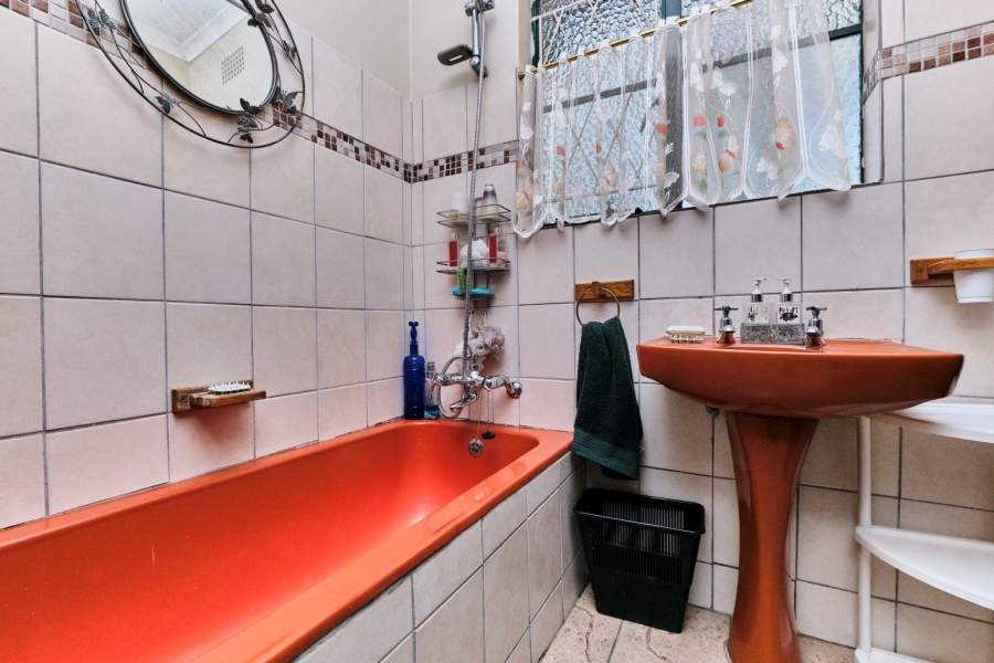 4 Bedroom Property for Sale in Sharonlea Gauteng