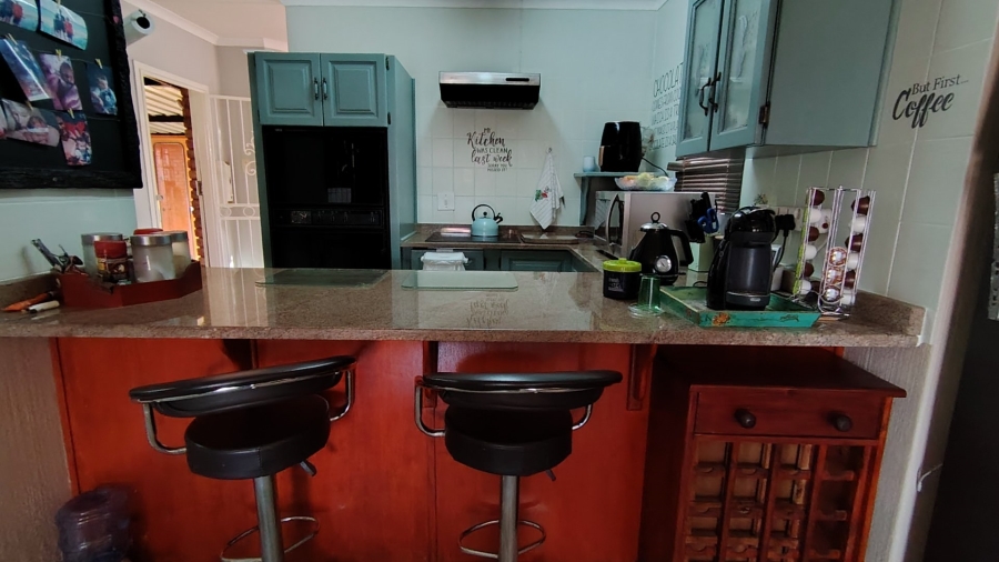 3 Bedroom Property for Sale in Wierda Park Gauteng