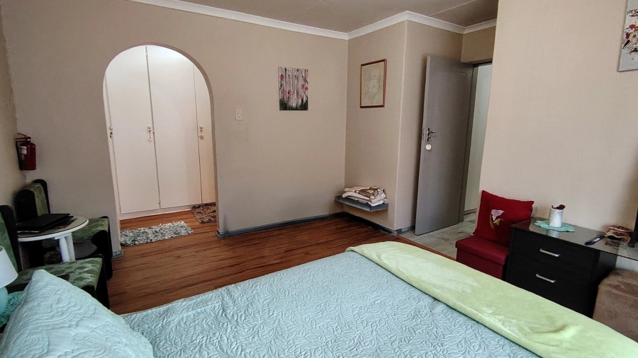 3 Bedroom Property for Sale in Wierda Park Gauteng