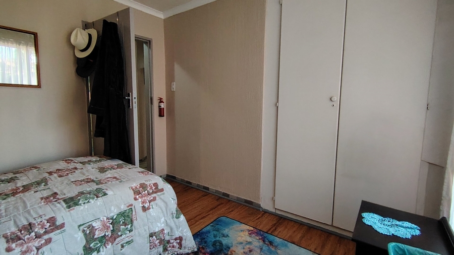 3 Bedroom Property for Sale in Wierda Park Gauteng