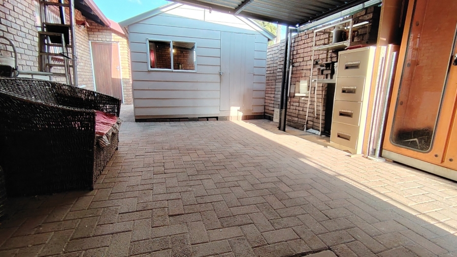 3 Bedroom Property for Sale in Wierda Park Gauteng