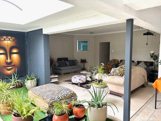 5 Bedroom Property for Sale in Bedford Park Gauteng