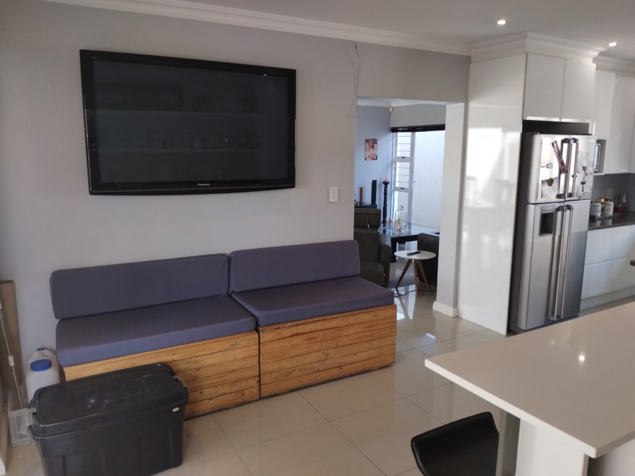3 Bedroom Property for Sale in Edenvale Central Gauteng