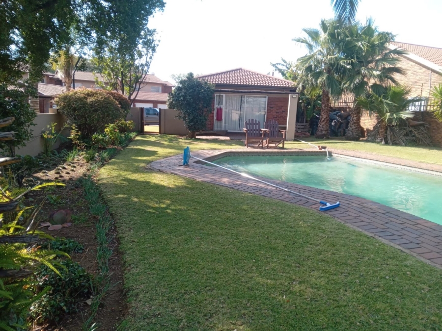 4 Bedroom Property for Sale in Highway Gardens Gauteng