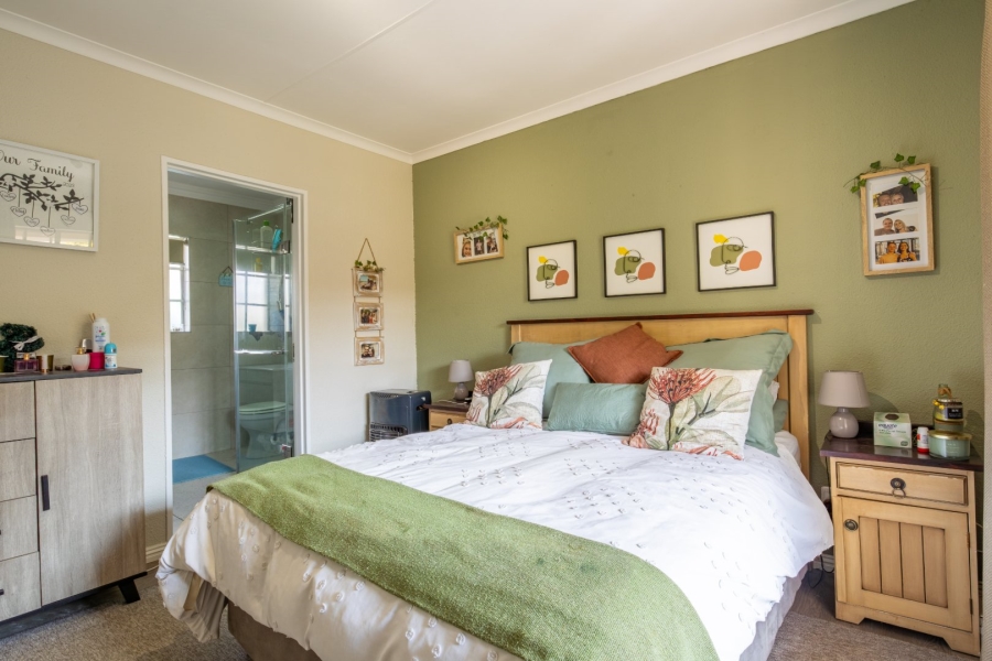 1 Bedroom Property for Sale in Modderfontein Gauteng