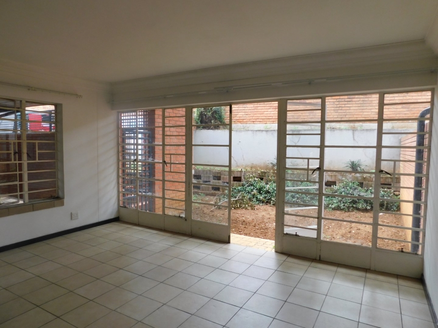 1 Bedroom Property for Sale in Hatfield Gauteng