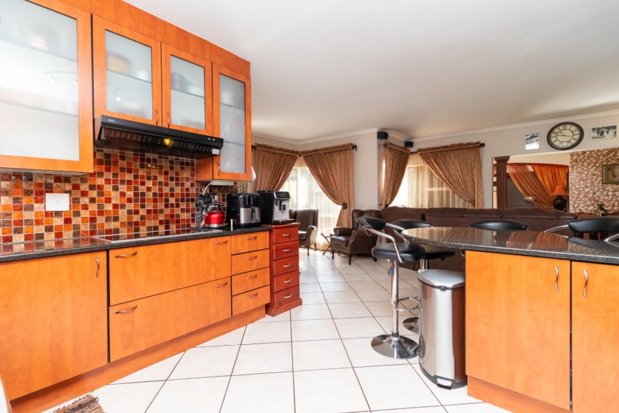 3 Bedroom Property for Sale in Terenure Gauteng