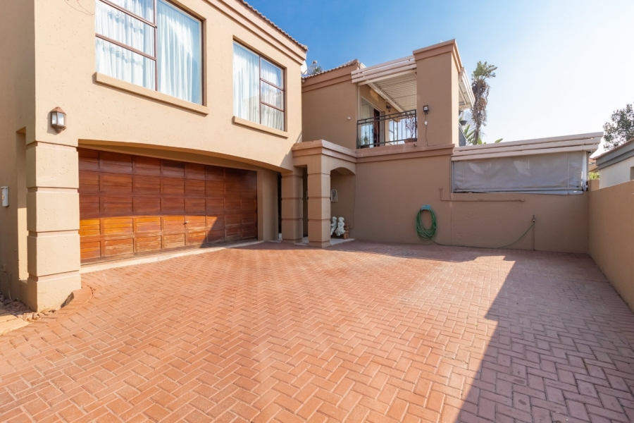 3 Bedroom Property for Sale in Terenure Gauteng