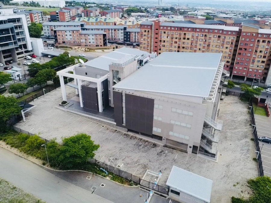 Commercial Property for Sale in Halfway House Gauteng