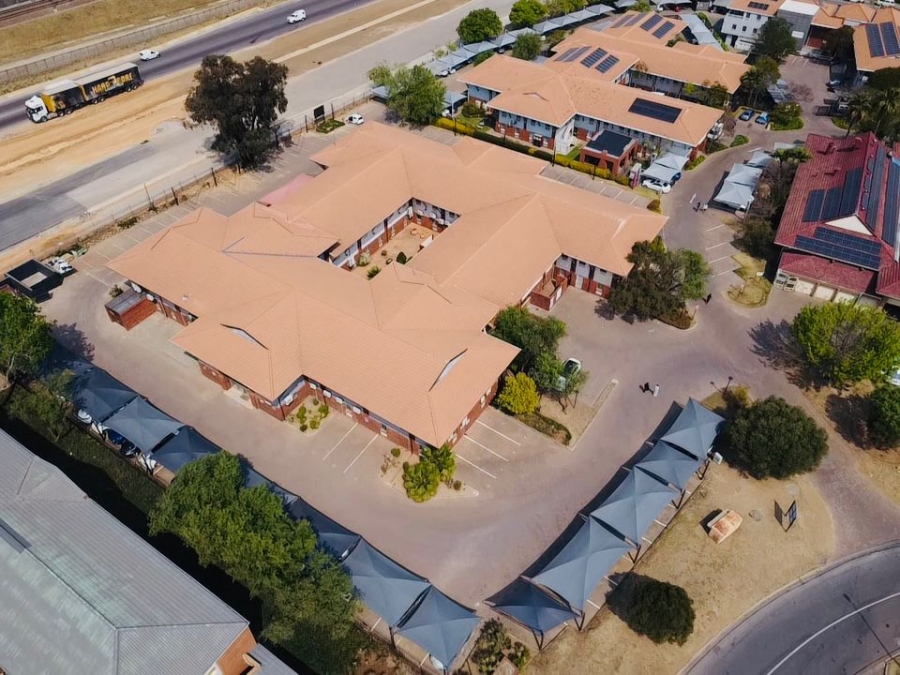  Bedroom Property for Sale in Randjespark Gauteng