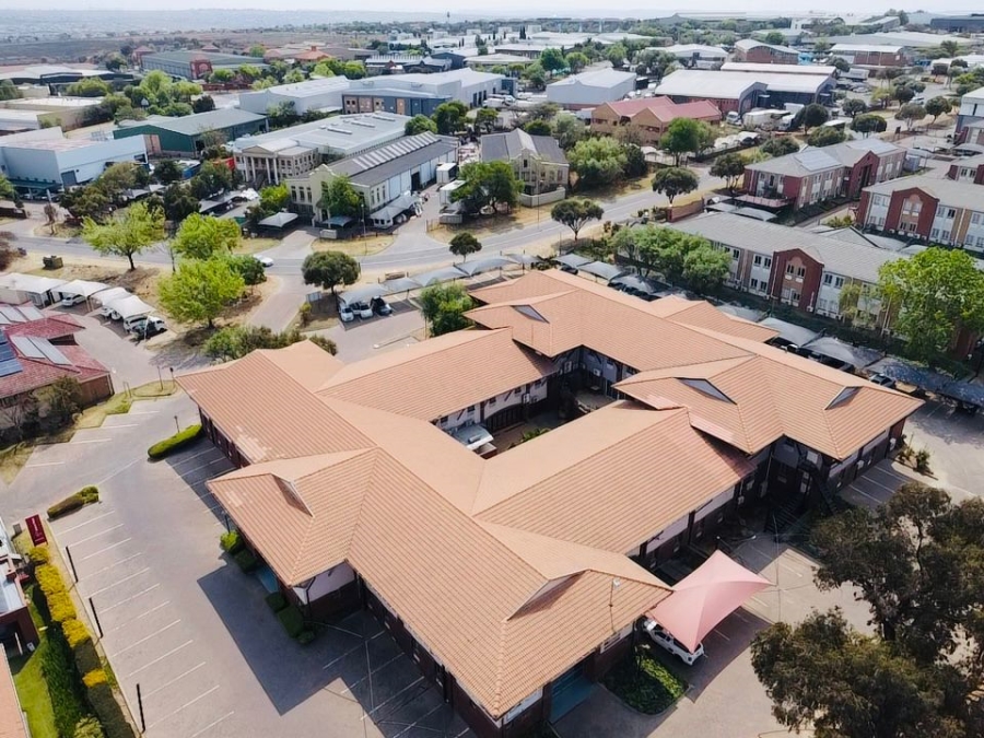  Bedroom Property for Sale in Randjespark Gauteng