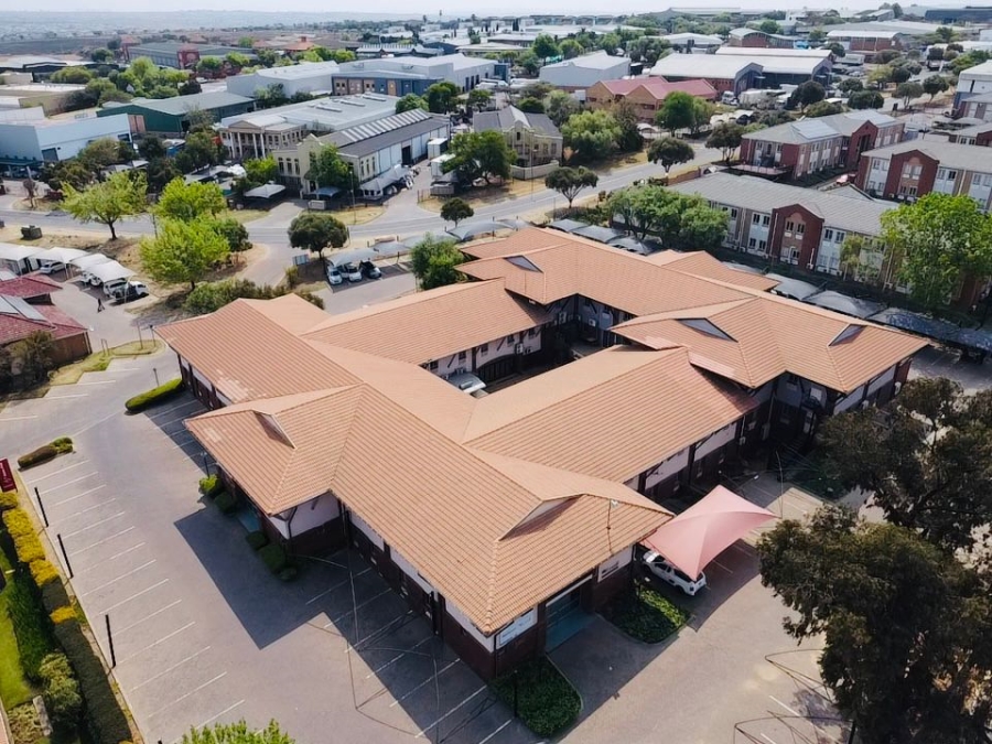  Bedroom Property for Sale in Randjespark Gauteng