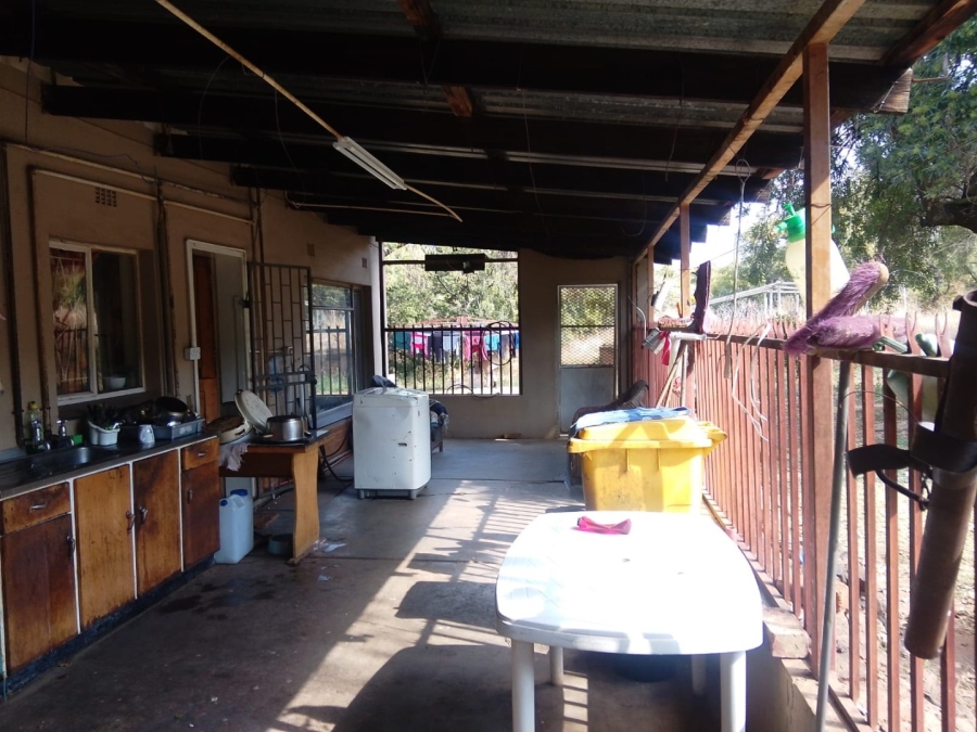 4 Bedroom Property for Sale in Kameeldrift West Gauteng