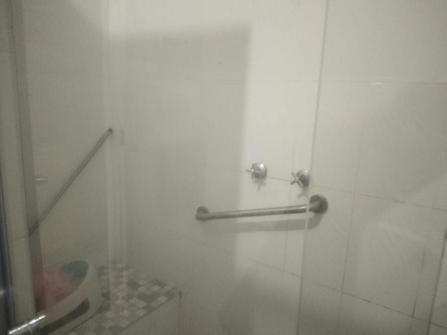 4 Bedroom Property for Sale in Kameeldrift West Gauteng