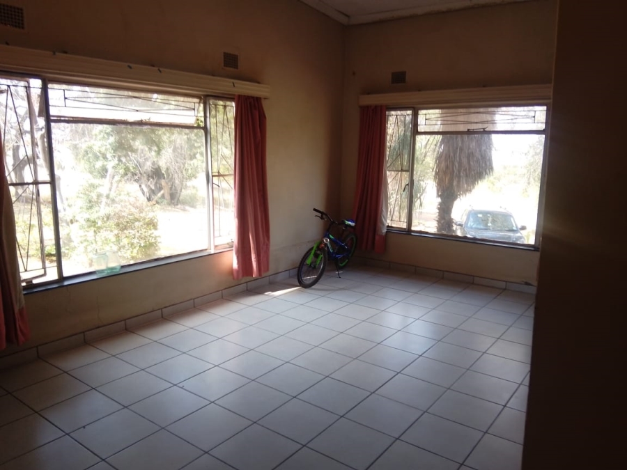 4 Bedroom Property for Sale in Kameeldrift West Gauteng
