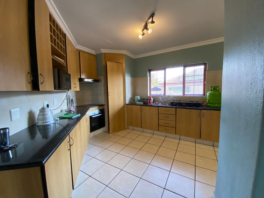 3 Bedroom Property for Sale in Thatchfield Manor Gauteng