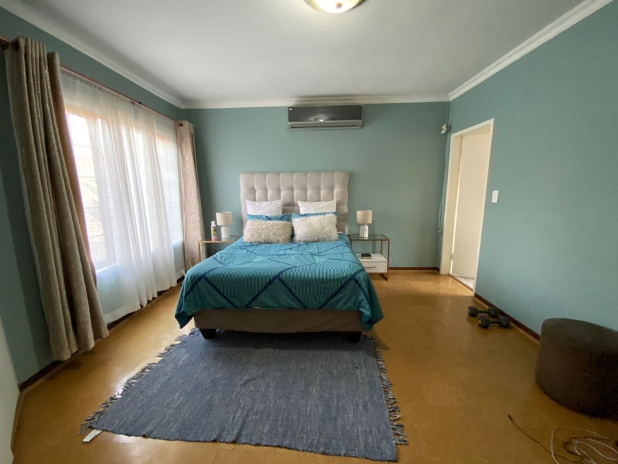 3 Bedroom Property for Sale in Thatchfield Manor Gauteng