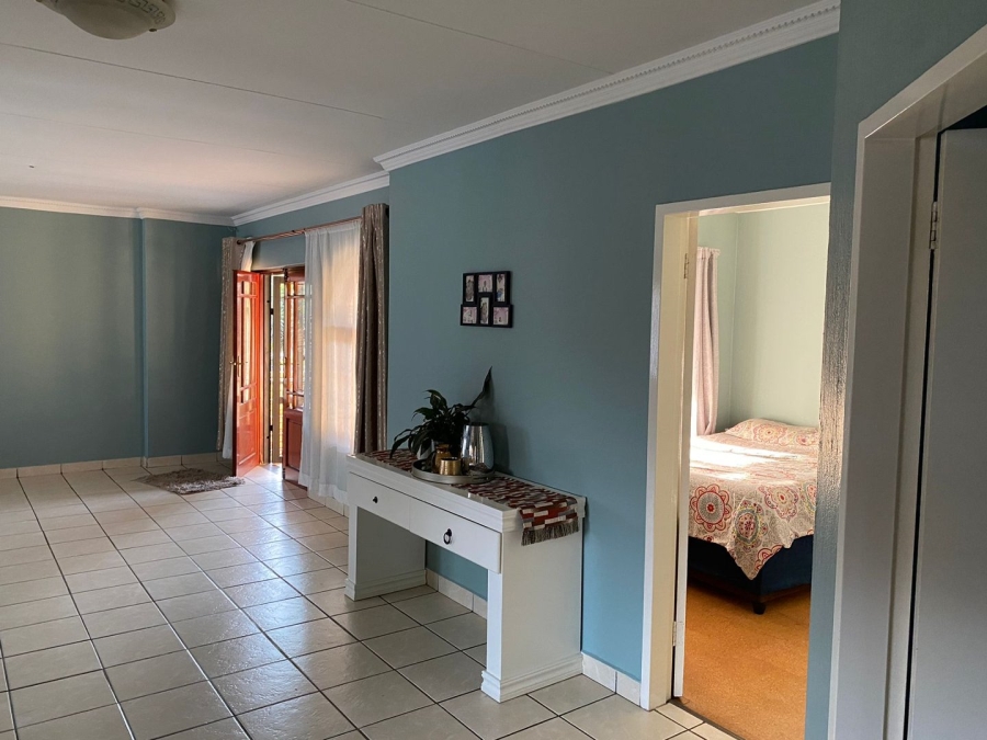 3 Bedroom Property for Sale in Thatchfield Manor Gauteng