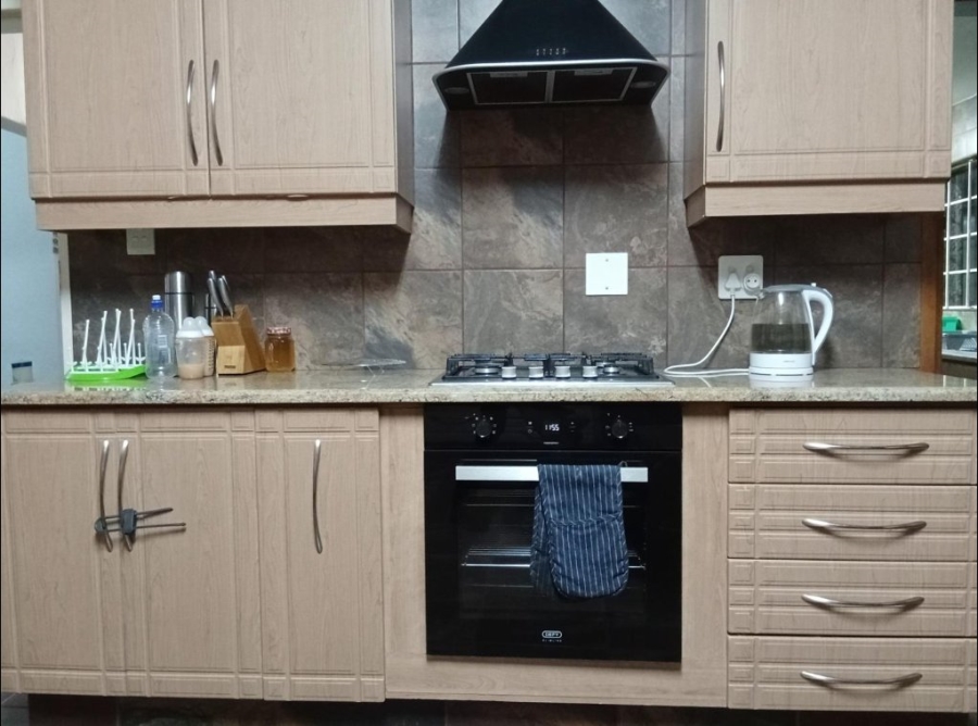3 Bedroom Property for Sale in Primrose Hill Gauteng