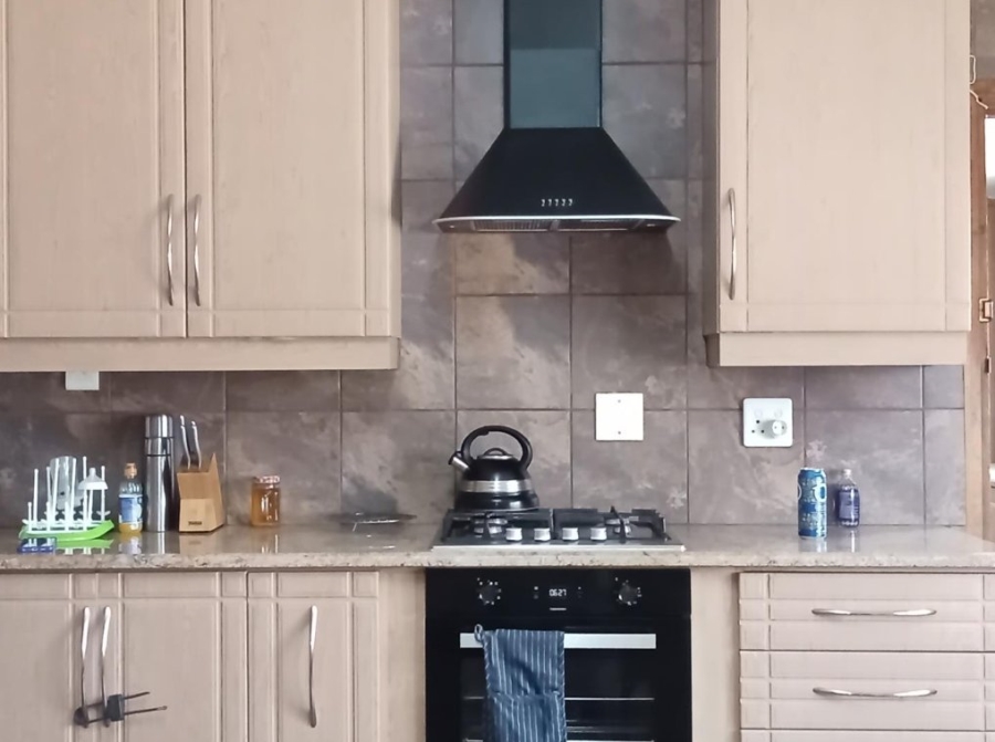 3 Bedroom Property for Sale in Primrose Hill Gauteng