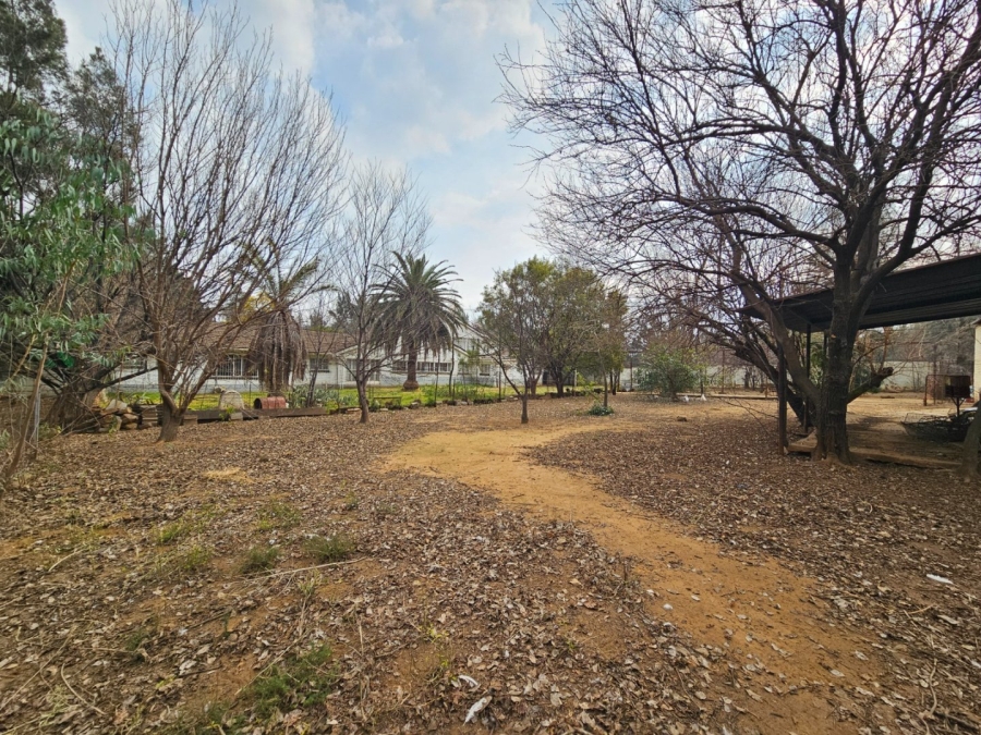 5 Bedroom Property for Sale in Mantevrede Gauteng