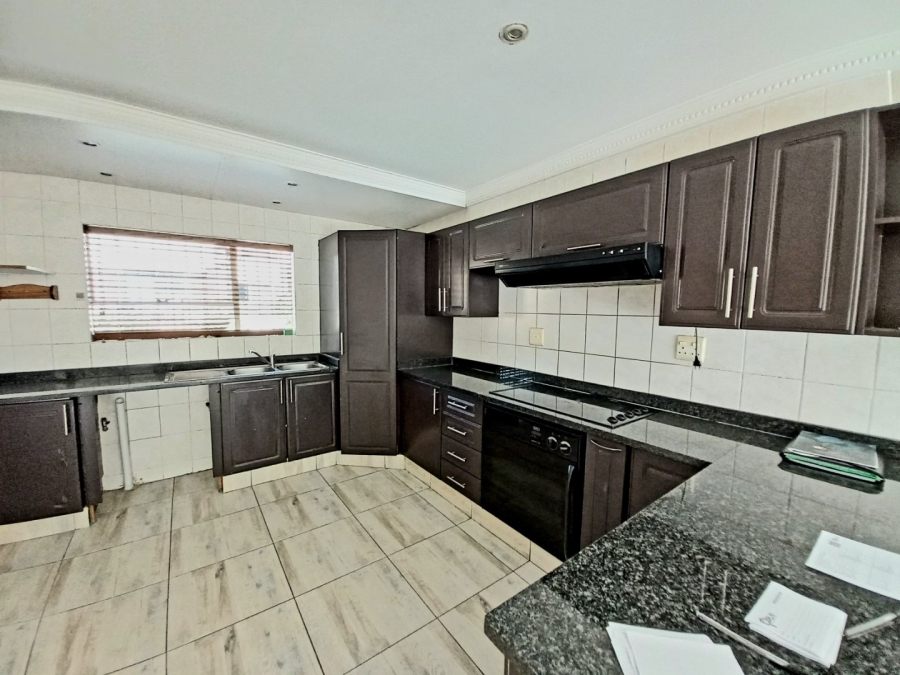 4 Bedroom Property for Sale in Eden Glen Gauteng