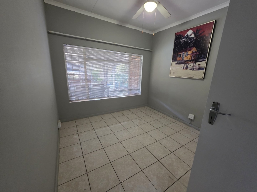 4 Bedroom Property for Sale in Magalieskruin Gauteng