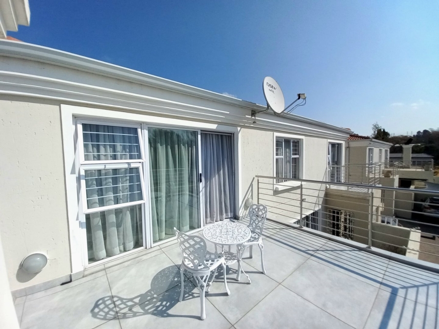 3 Bedroom Property for Sale in Edenvale Central Gauteng