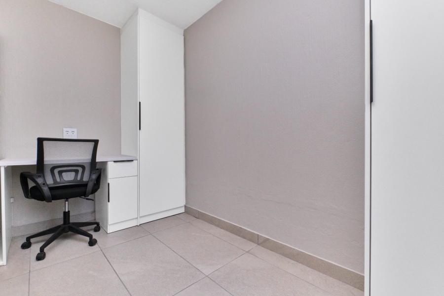 Bedroom Property for Sale in Radiokop Gauteng