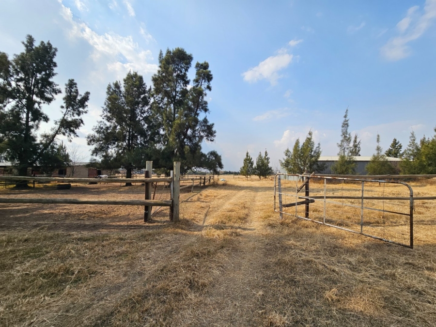 3 Bedroom Property for Sale in Roodia Gauteng