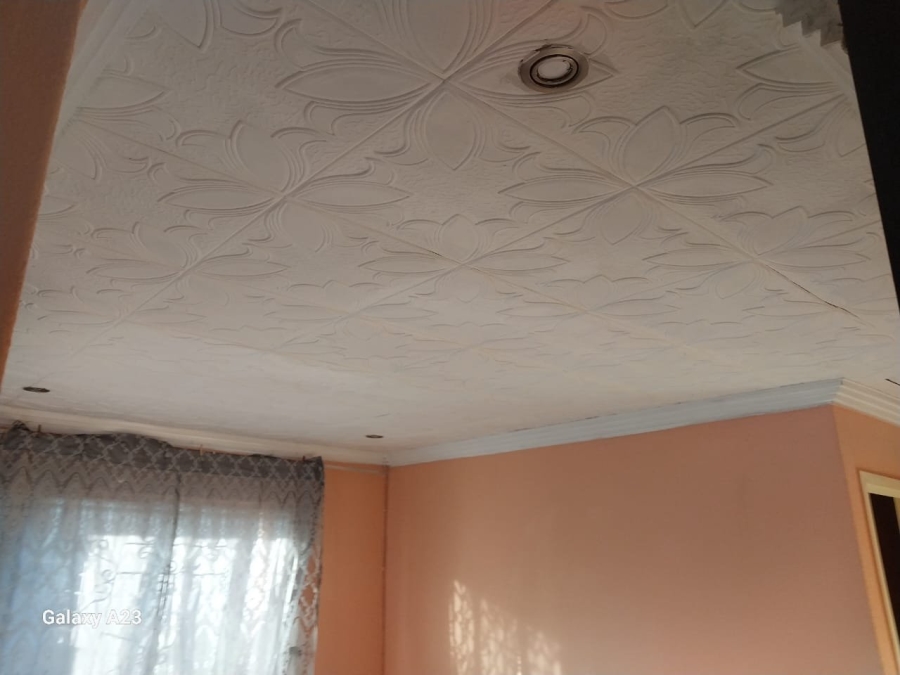To Let 2 Bedroom Property for Rent in Soshanguve XX Gauteng