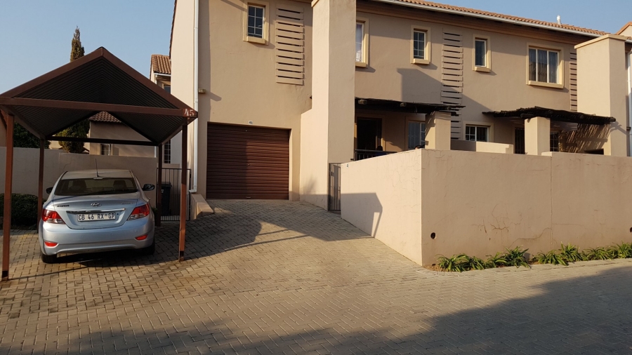 To Let 2 Bedroom Property for Rent in Halfway Gardens Gauteng