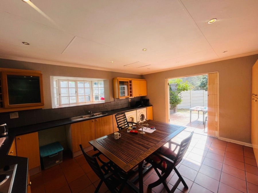 4 Bedroom Property for Sale in Douglasdale Gauteng