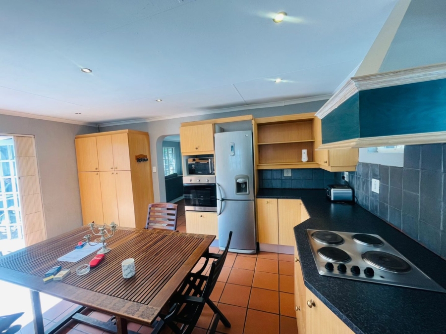 4 Bedroom Property for Sale in Douglasdale Gauteng