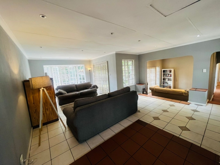 4 Bedroom Property for Sale in Douglasdale Gauteng