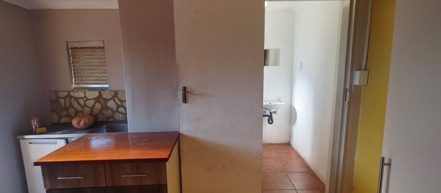 To Let  Bedroom Property for Rent in Villieria Gauteng