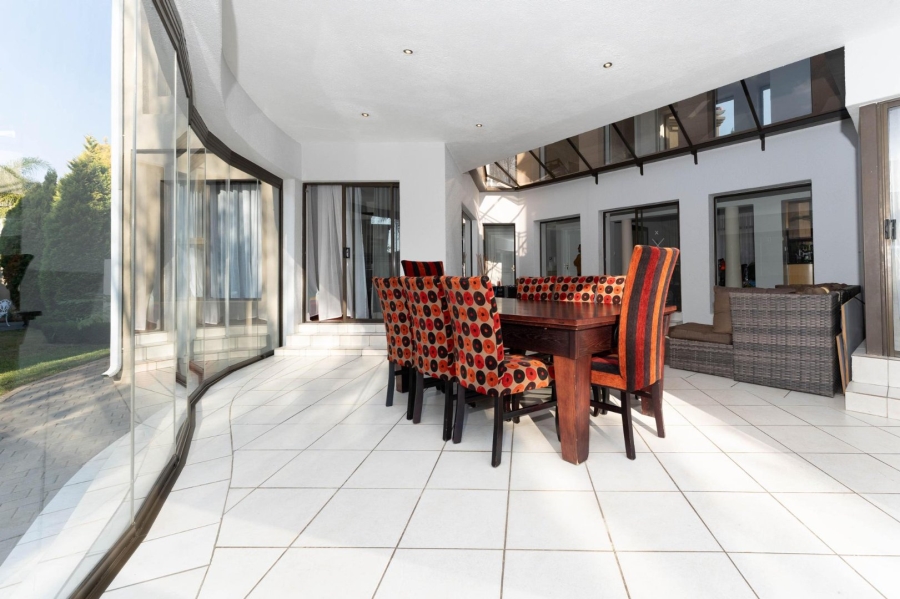 4 Bedroom Property for Sale in Sunninghill Gauteng