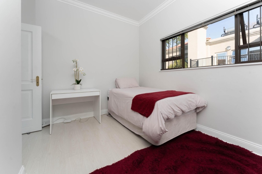 4 Bedroom Property for Sale in Sunninghill Gauteng