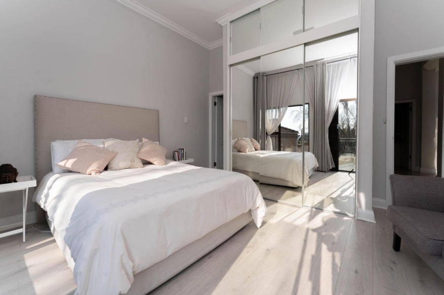 4 Bedroom Property for Sale in Sunninghill Gauteng