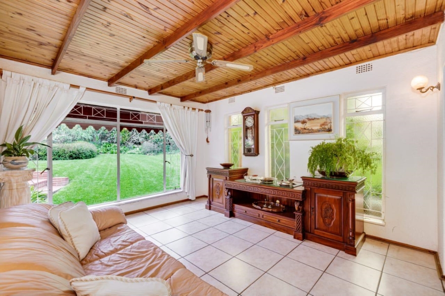 3 Bedroom Property for Sale in Mulbarton Gauteng