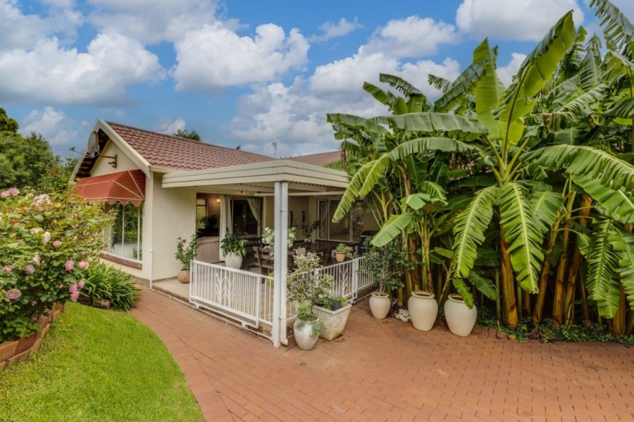 3 Bedroom Property for Sale in Mulbarton Gauteng